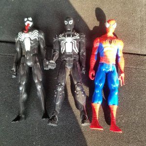 Marvel Titan Series SUPERHEROES - Spiderman, Agent Venom, Venom